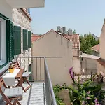 Wind Rose Guest house 3*