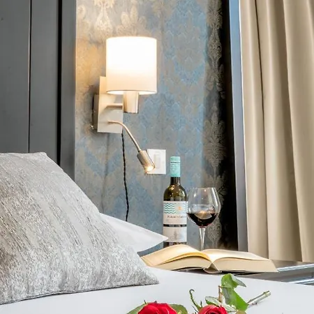 Wind Rose سبليت