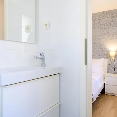 Konukevi Wind Rose 3*