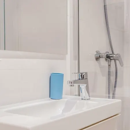 Wind Rose Konukevi 3*